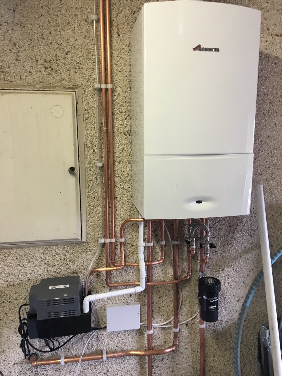 Heating Engineer: Image 1